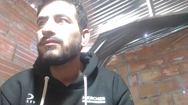 rose domy online show from 11/18/25, 02:31