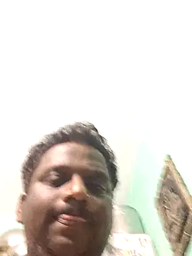 Snapshot of beyondthelines123 chatting on 02/26/25, 07:21 beyondthelines123 online show from 02/26/25, 07:21