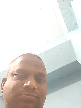 Snapshot of beyondthelines123 chatting on 10/15/25, 11:35 beyondthelines123 online show from 10/15/25, 11:35