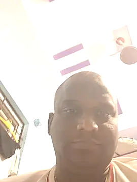 Snapshot of beyondthelines123 chatting on 10/09/25, 02:39 beyondthelines123 online show from 10/09/25, 02:39