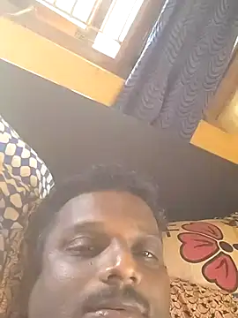 Snapshot of beyondthelines123 chatting on 10/02/25, 04:27 beyondthelines123 online show from 10/02/25, 04:27