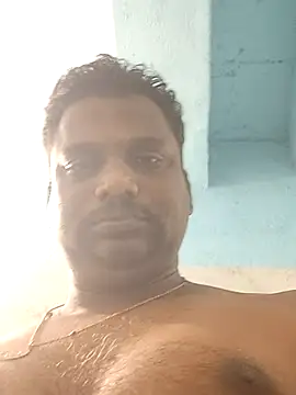 Snapshot of beyondthelines123 chatting on 09/26/25, 12:06 beyondthelines123 online show from 09/26/25, 12:06