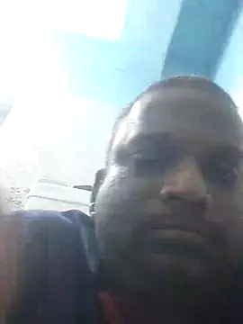 Snapshot of beyondthelines123 chatting on 10/31/25, 06:48 beyondthelines123 online show from 10/31/25, 06:48