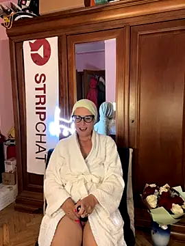 NataKitten online show from 10/05/25, 06:31