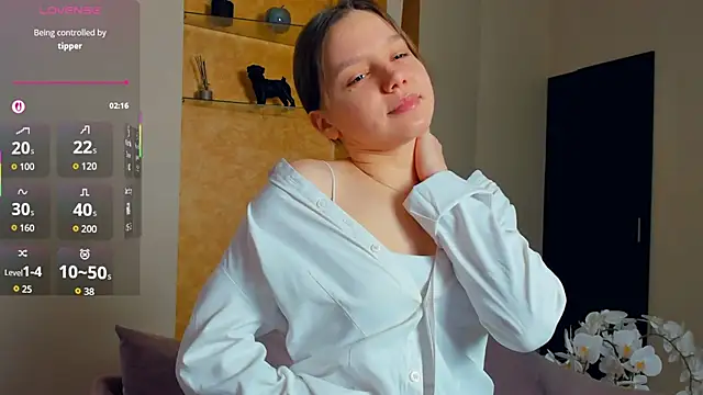 EdinaCordner online show from 09/10/25, 11:53