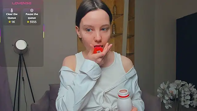 EdinaCordner online show from 10/17/25, 10:18