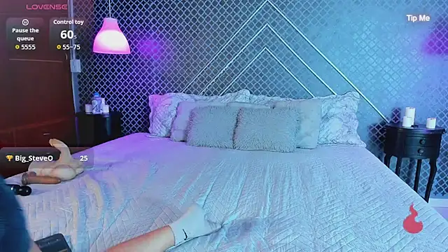 Aleja bloom online show from 04/09/26, 12:00