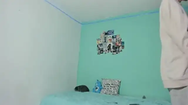 Maxxi hot23 online show from 11/04/25, 08:45