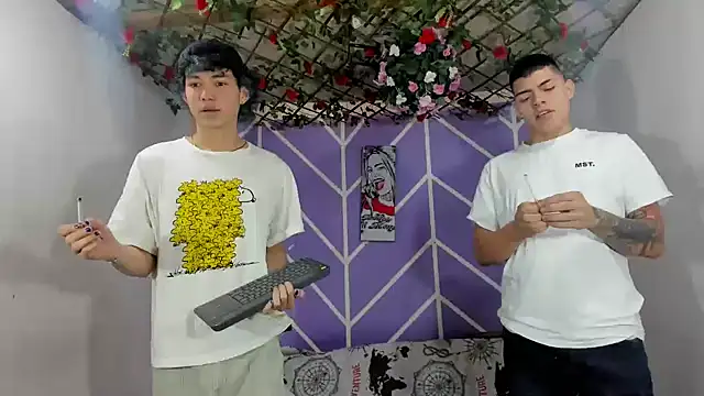 Maxxi hot23 online show from 10/09/25, 02:06