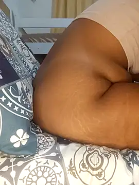 ebonye  online show from 03/24/26, 06:35