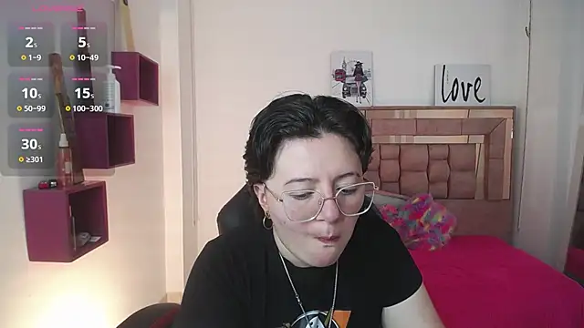 safyka online show from 11/25/25, 02:45