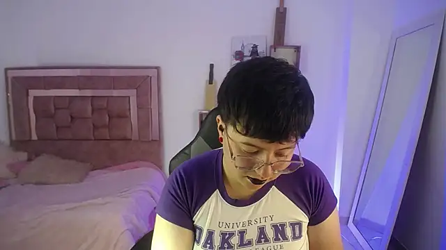 safyka online show from 02/13/26, 02:33