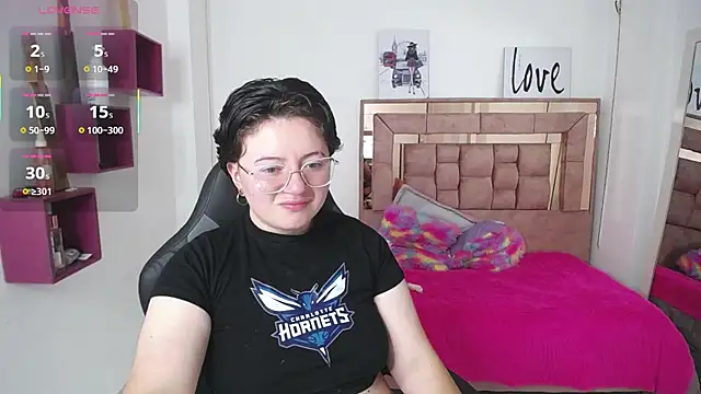 safyka online show from 11/26/25, 03:17