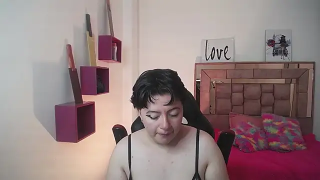 safyka online show from 09/24/25, 11:54