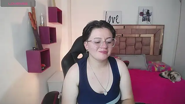 safyka online show from 11/14/25, 03:10