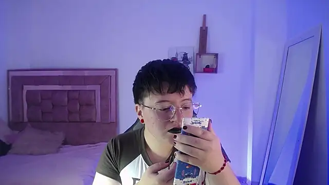 safyka online show from 02/12/26, 03:17