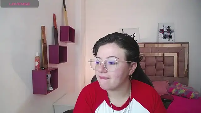 safyka online show from 11/07/25, 03:22