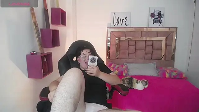 safyka online show from 11/15/25, 12:53