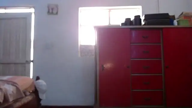 Snapshot of kamenov03 chatting on 09/10/25, 05:12 kamenov03 online show from 09/10/25, 05:12