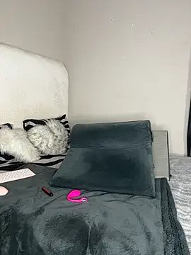 PrincessTamara online show from 12/04/25, 09:36