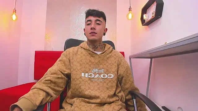 Patrick Rango online show from 12/17/25, 03:11