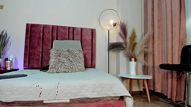 SeleneLujan online show from 02/28/26, 12:16