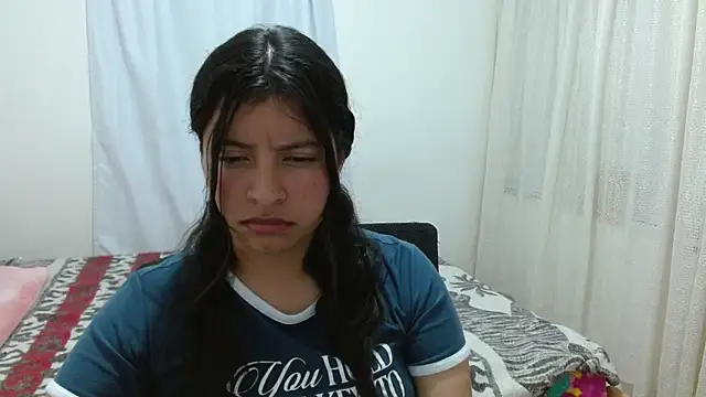 Snapshot of saralo__ chatting on 10/09/25, 11:38 saralo online show from 10/09/25, 11:38