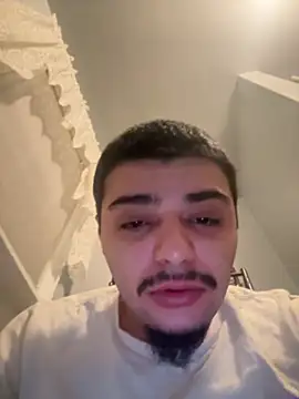 papiVilla23 online show from 11/25/25, 04:13