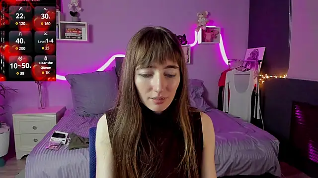 Snapshot of bekkawell chatting on 03/17/25, 12:57 bekkawell online show from 03/17/25, 12:57
