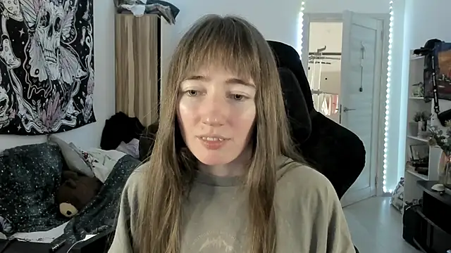 Snapshot of bekkawell chatting on 03/11/26, 04:56 bekkawell online show from 03/11/26, 04:56