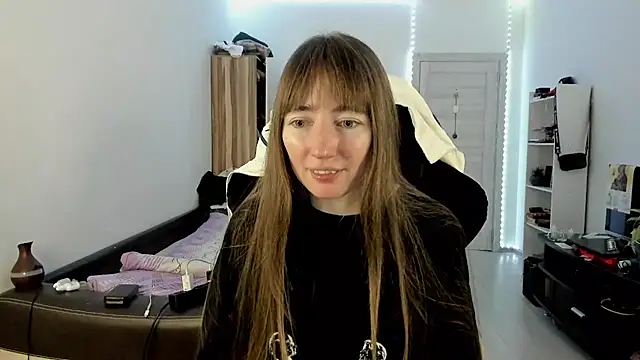Snapshot of bekkawell chatting on 11/05/25, 02:09 bekkawell online show from 11/05/25, 02:09
