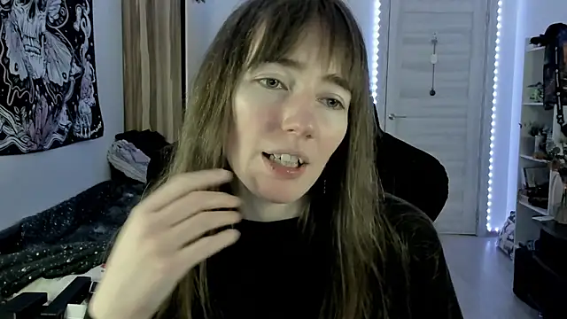 Snapshot of bekkawell chatting on 03/04/26, 02:25 bekkawell online show from 03/04/26, 02:25