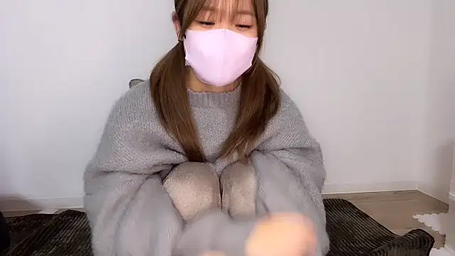 Snapshot of Sakusaku0522 chatting on 11/20/25, 01:12 Sakusaku0522 online show from 11/20/25, 01:12