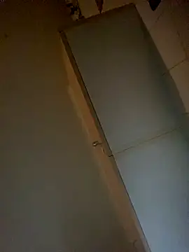 1Zoey101 online show from 12/17/25, 10:42