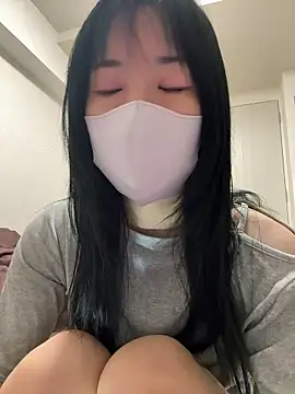 Snapshot of daiyo_kai_Gutara chatting on 05/09/26, 11:02 daiyo kai Gutara online show from 05/09/26, 11:02