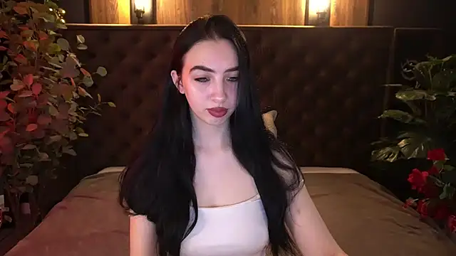 WildKittenX  online show from 04/07/26, 05:42