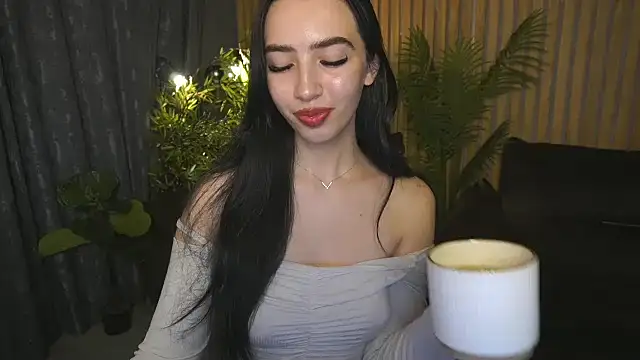 Snapshot of WildKittenX_ chatting on 10/09/25, 05:52 WildKittenX online show from 10/09/25, 05:52