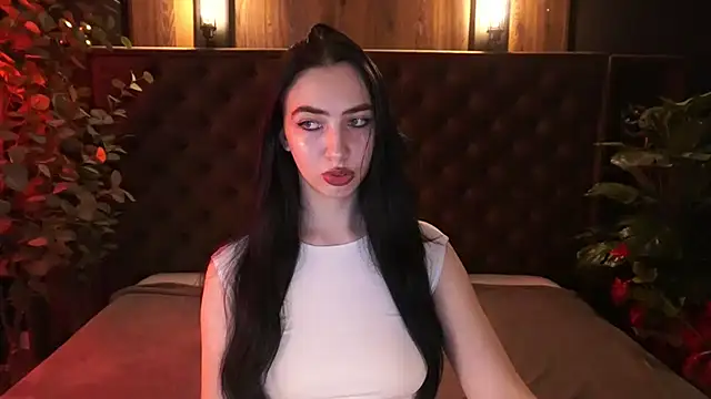 WildKittenX  online show from 04/01/26, 05:42