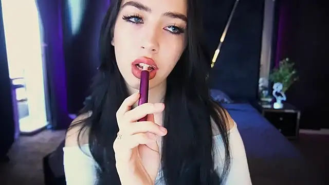 Snapshot of WildKittenX_ chatting on 09/09/25, 05:50 WildKittenX online show from 09/09/25, 05:50