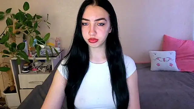Snapshot of WildKittenX_ chatting on 06/11/26, 03:58 WildKittenX online show from 06/11/26, 03:58