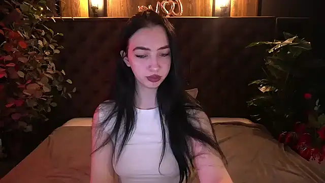 WildKittenX  online show from 04/26/26, 05:49