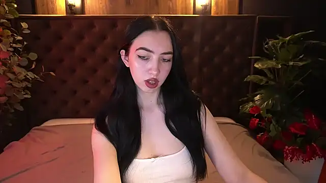 WildKittenX  online show from 04/17/26, 05:43