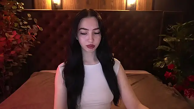 WildKittenX  online show from 04/12/26, 05:44