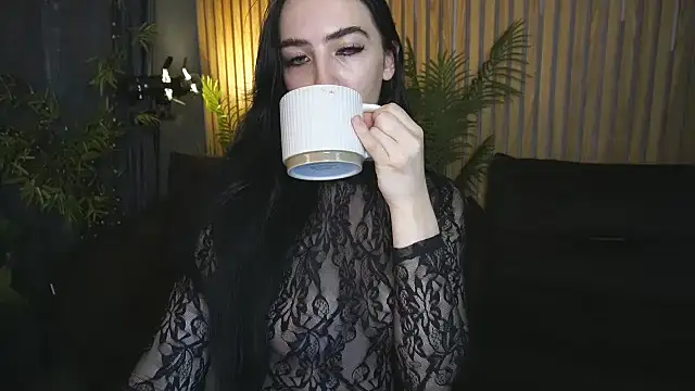 Snapshot of WildKittenX_ chatting on 10/13/25, 12:40 WildKittenX online show from 10/13/25, 12:40