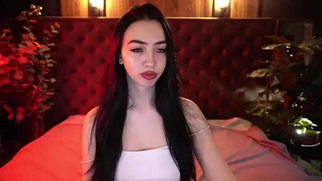 WildKittenX  online show from 02/11/26, 06:46