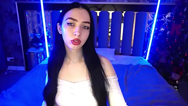 WildKittenX  online show from 12/19/25, 06:49