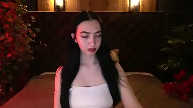 WildKittenX  online show from 04/03/26, 05:58