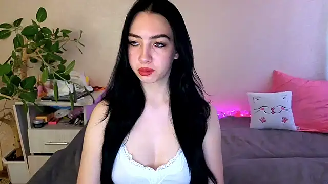 WildKittenX  online show from 05/23/26, 05:06