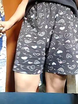 Snapshot of pallu_telgu_kannada chatting on 09/24/25, 05:25 pallu telgu kannada online show from 09/24/25, 05:25