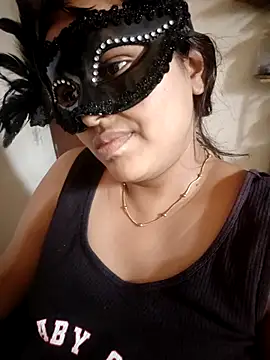 Snapshot of pallu_telgu_kannada chatting on 11/26/25, 08:47 pallu telgu kannada online show from 11/26/25, 08:47